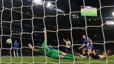 Barcelona se estrella contra Chelsea, City cae en casa y el Nápoles se relanza