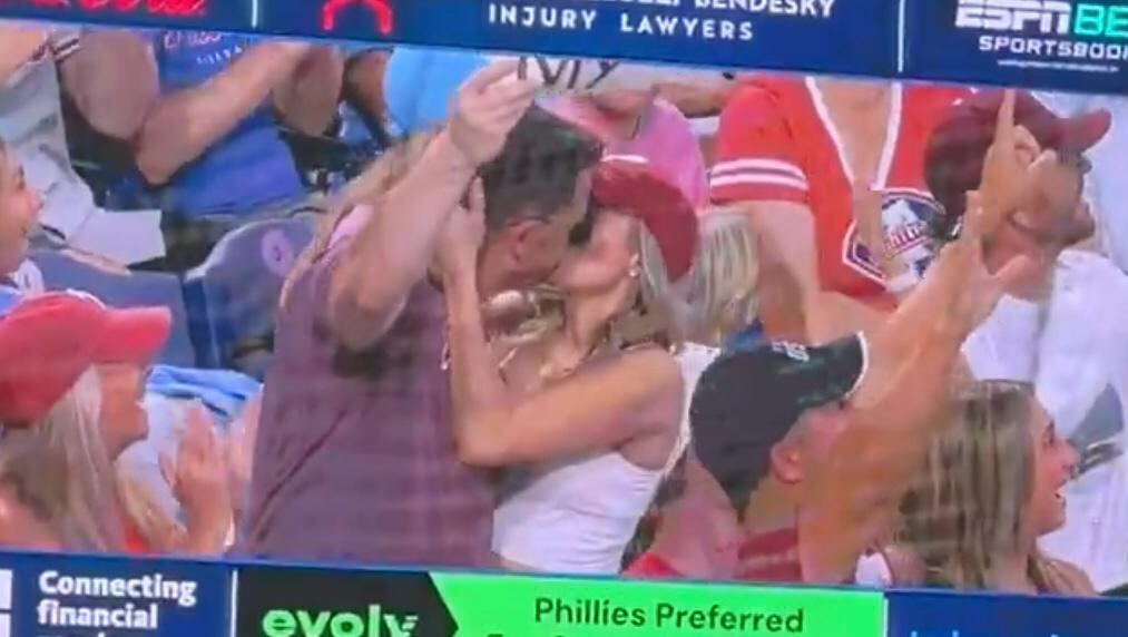 Kiss Cam béisbol