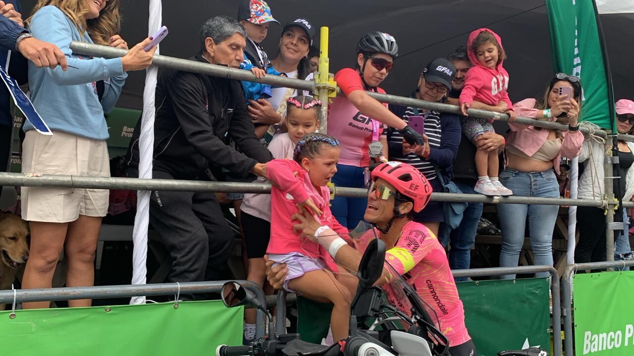 Gran Fondo Andrey Amador
Tercera edición
Andrey Amador y su hija Gretta
25 de febrero del 2024
Fotografía: Juan Diego Villarreal