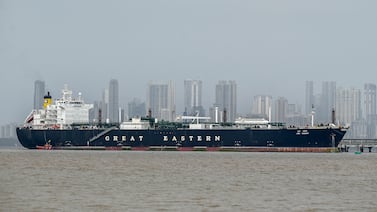 Todo buque que se acerque a Ormuz será ‘tomado como objetivo’, advierten Guardianes de la Revolución iraníes