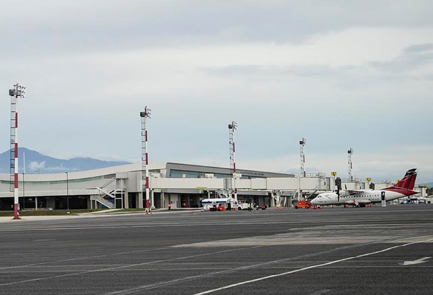 Aeropuerto de Liberia se remoza para recibir 300.000 pasajeros más | La ...