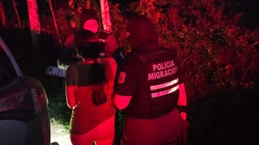 Dictan prisión preventiva para mujer que explotaba sexualmente a sus hijas menores de edad en San Carlos