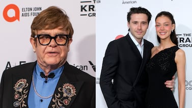 Elton John pide a su ahijado Brooklyn Beckham que se reconcilie con sus padres durante fiesta posterior a los Óscar