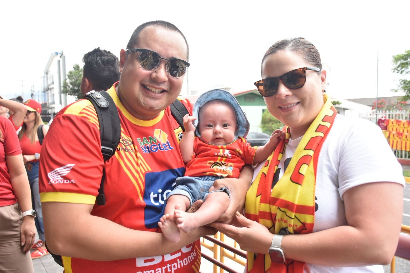 Herediano
Jafet Soto
Actividad del Herediano con los aficjonados en el sector comercial del estadio Eladio Rosabal Cordero
30 de mayo del 2026
Fotografía: Herediano
