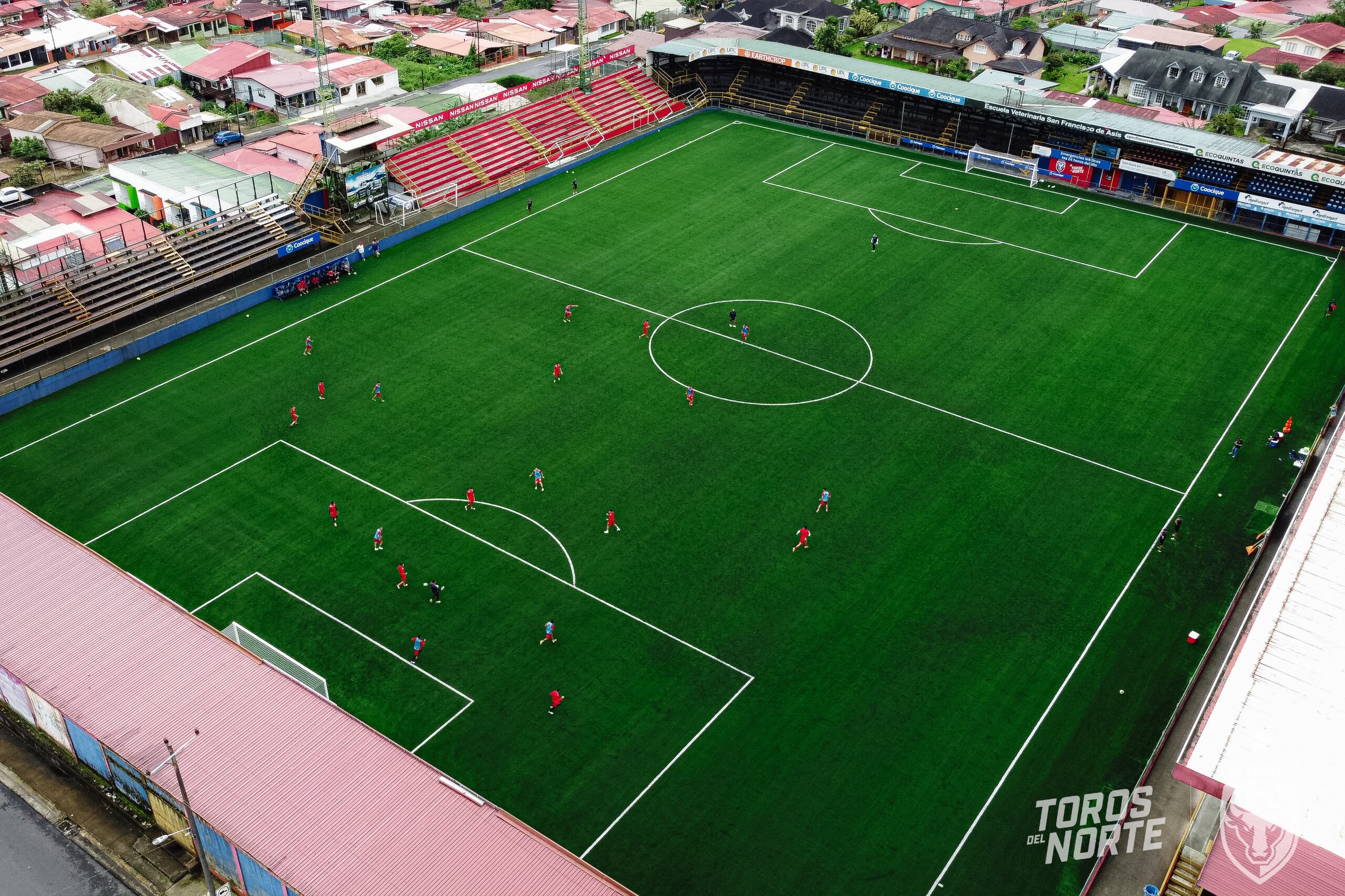 Estadio Carlos Ugalde Álvarez
AD San Carlos
Nueva gramilla sintética
14 de junio del 2025
Cortesía: AD San Carlos