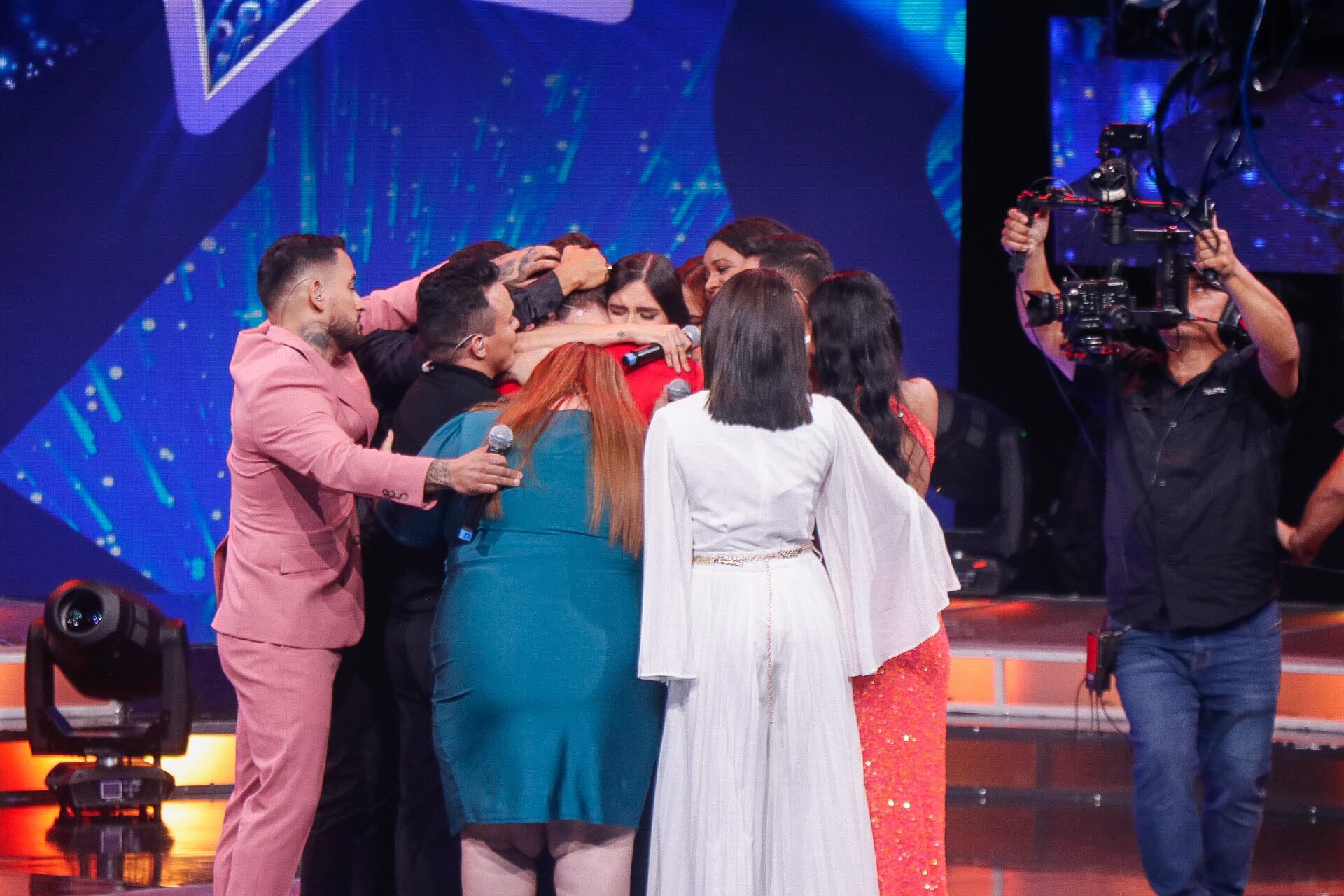 17/09/2023. Tercera Gala de Nace una estrella. Canal 7, La Sabana. San José. Fotografía: Lilly Arce. En la fotografía: Jafet interpretando Yo te pido amor.