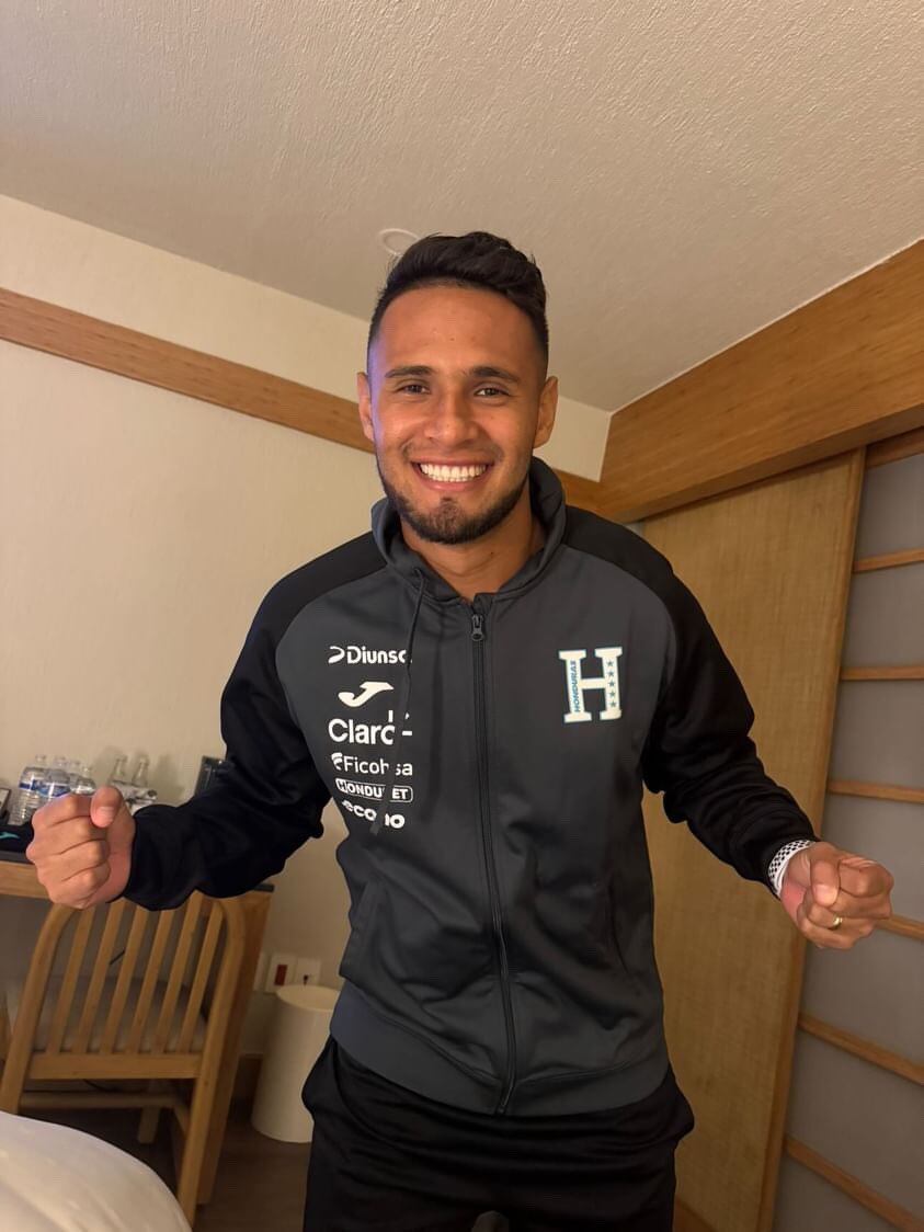 Esta es la foto que Alex López le envió a Liga Deportiva Alajuelense desde su concentración con la Selección de Honduras.