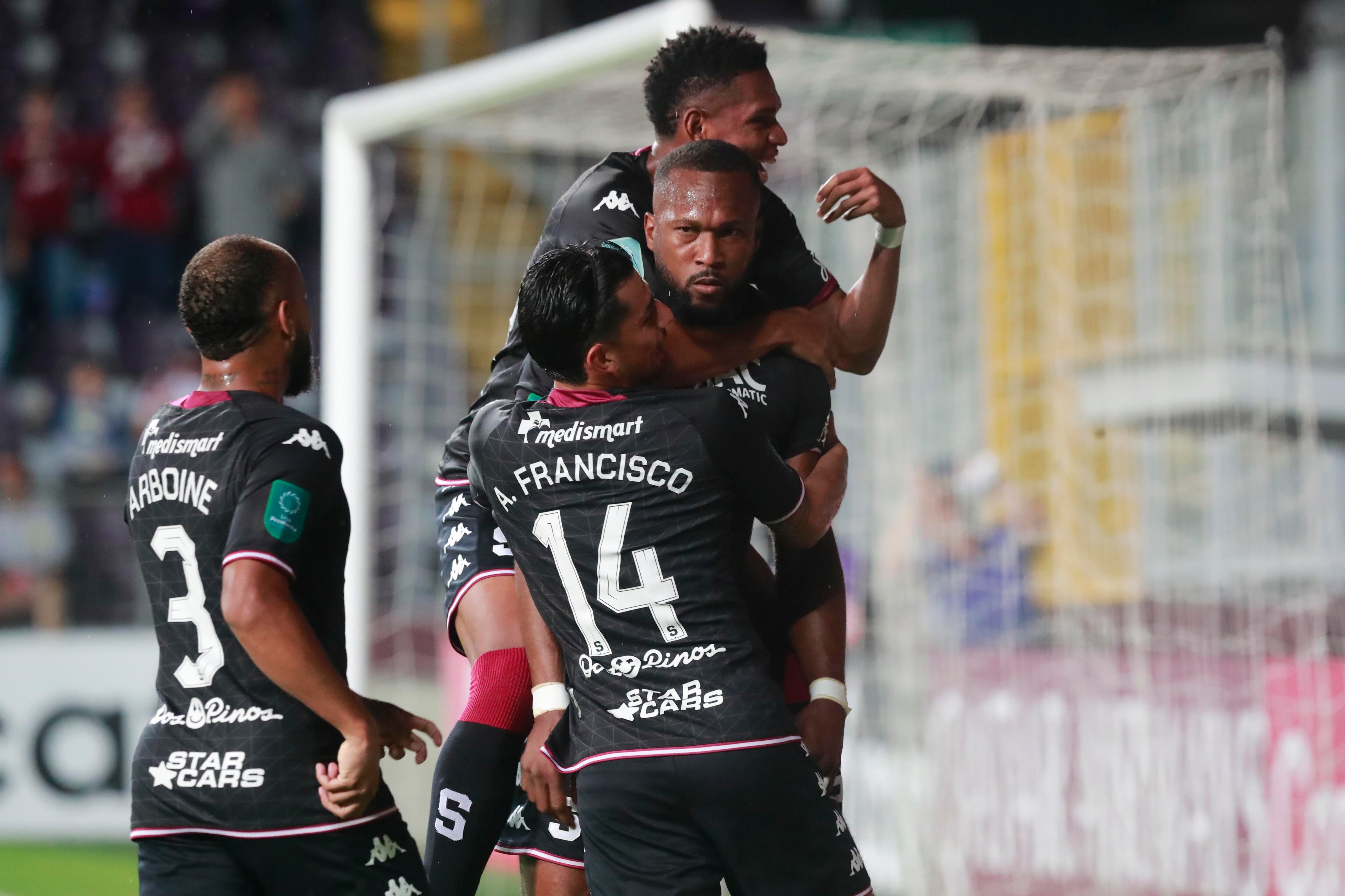 01/11/2023 Estadio Ricardo Saprissa, Tibás. El Deportivo Saprissa recibió al Motagua, de Honduras, en partido de vuelta por repechaje de la Copa Centroamericana de CONCACAF.