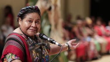 El conflicto en Venezuela es por riqueza, dice Rigoberta Menchú