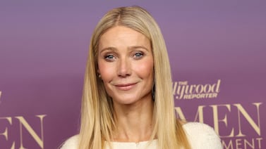 Gwyneth Paltrow se sincera sobre la soledad en las fiestas navideñas y compara a su actual marido con el Grinch