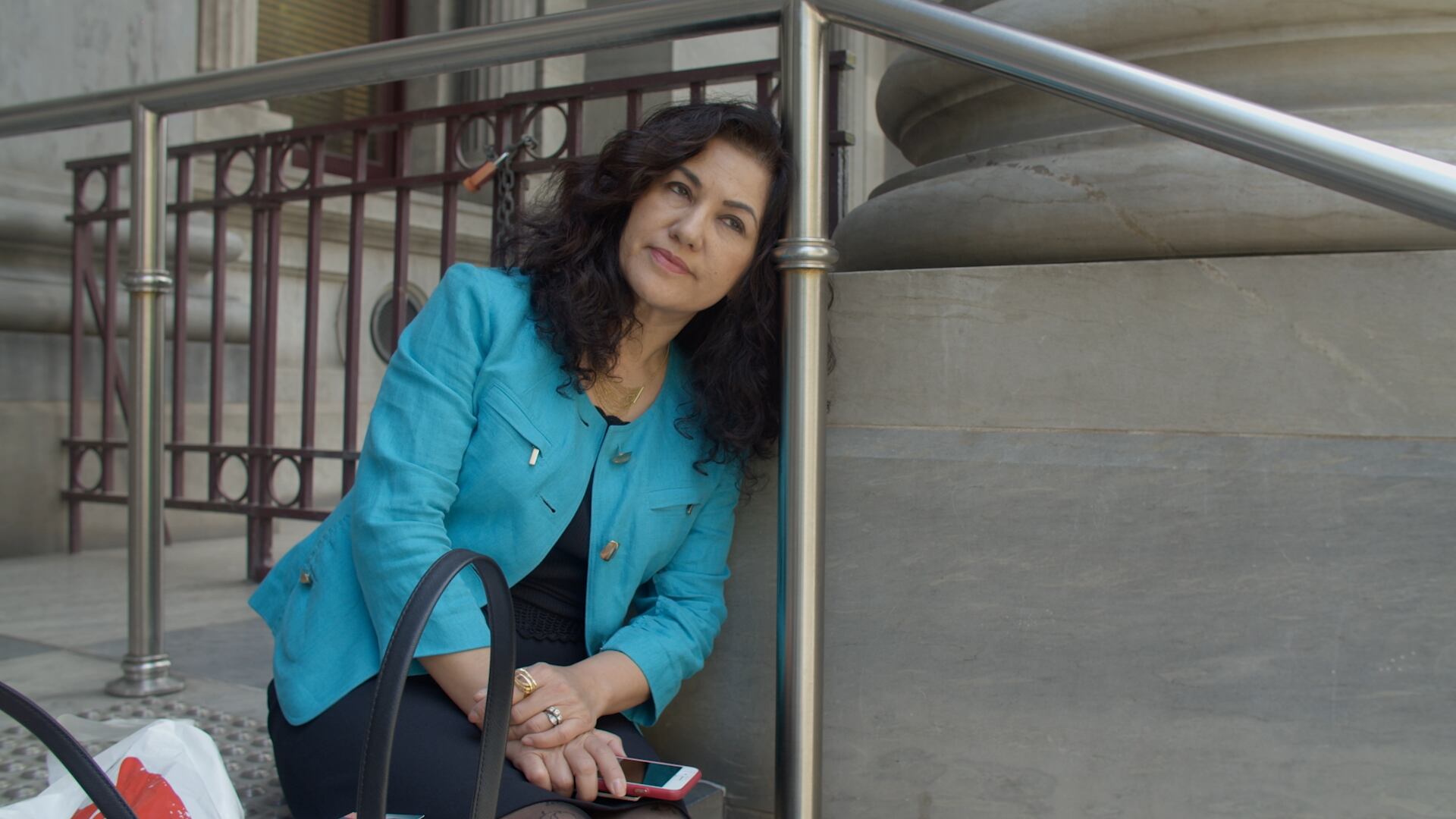 La activista por los derechos de la etnia uigur, Rushan Abbas, habló con ‘Revista Dominical’ en su visita a Costa Rica para presentar el documental en el que cuenta su historia sobre la desaparición de su hermana a manos del gobierno chino