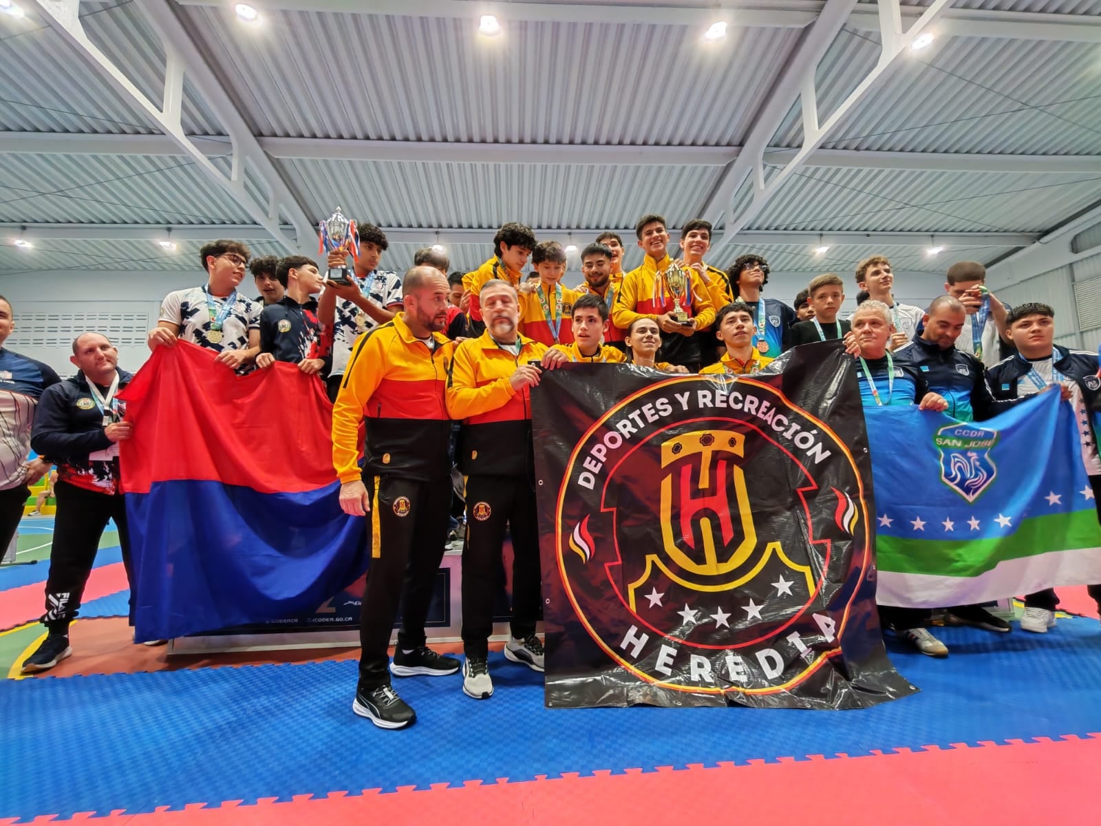 Juegos Nacionales Limón 2026
Karate
Heredia, campeón de Juegos en la rama masculina
22 de enero del 2026
Fotografía: Icoder