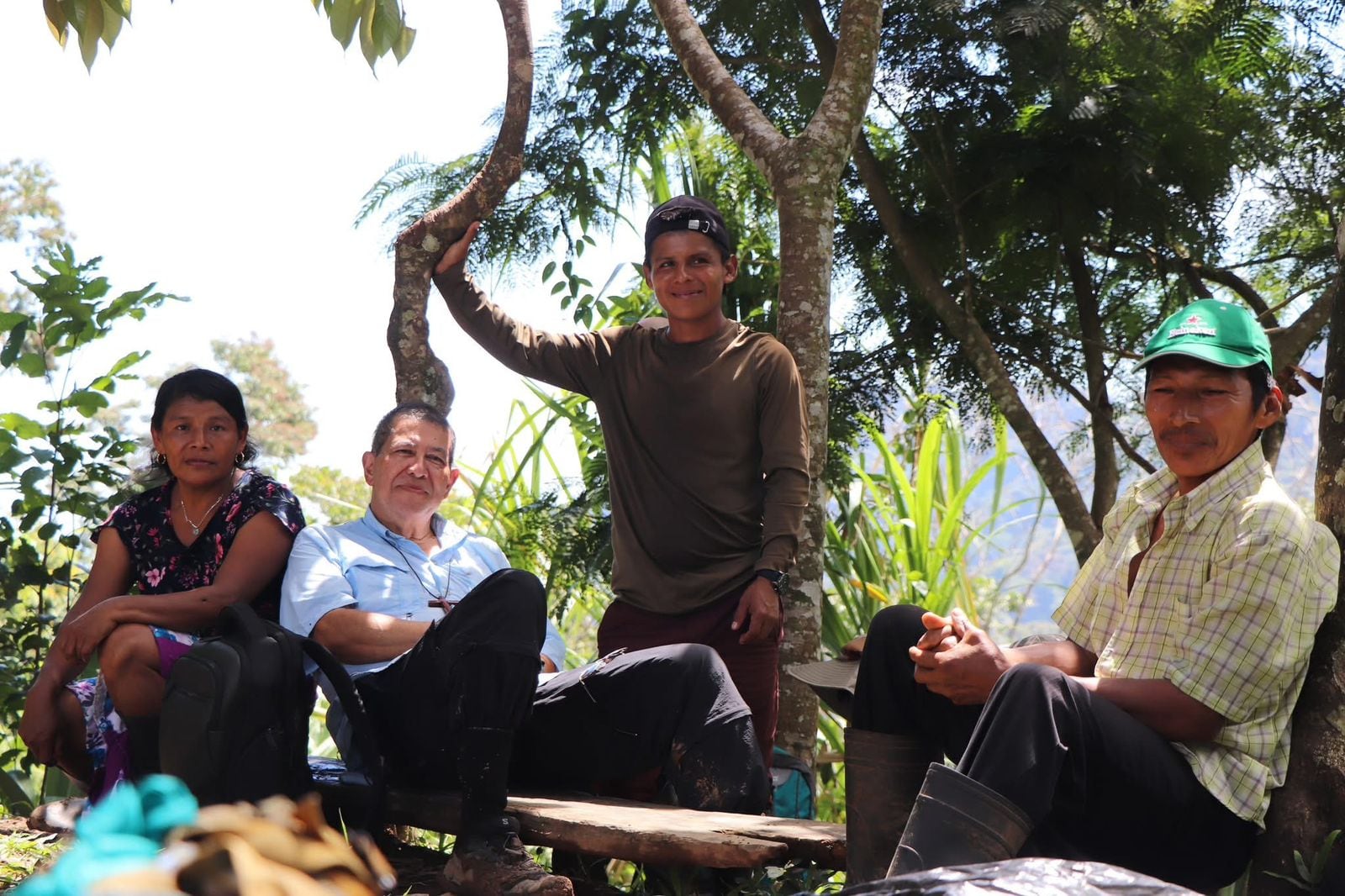 “Ellos, que tienen tan poco, nos sostuvieron”, monseñor Javier Román rescata la humanidad de la comunidad indígena que visitó en su gira misionera.