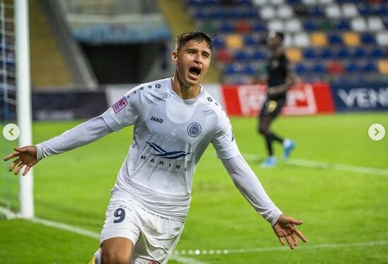 Anthony Contreras
Riga FC derró 2-1 al Liepajas
Torneo de Copa de Letonia
20 de setiembre del 2023
Cortesía: Riga FC