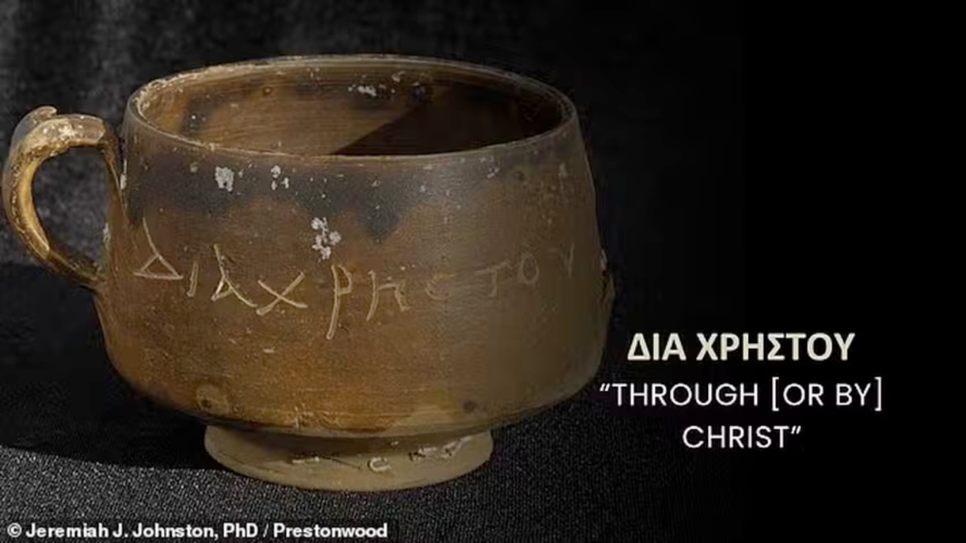 Una inscripción griega en un cálice de cerámica hallado en Egipto podría representar la referencia más temprana a Jesús en la historia arqueológica.