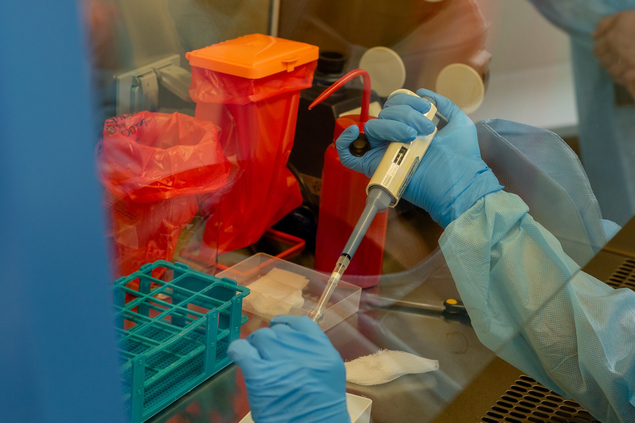 Walmart sigue apoyando la guerra del país contra el Covid-19