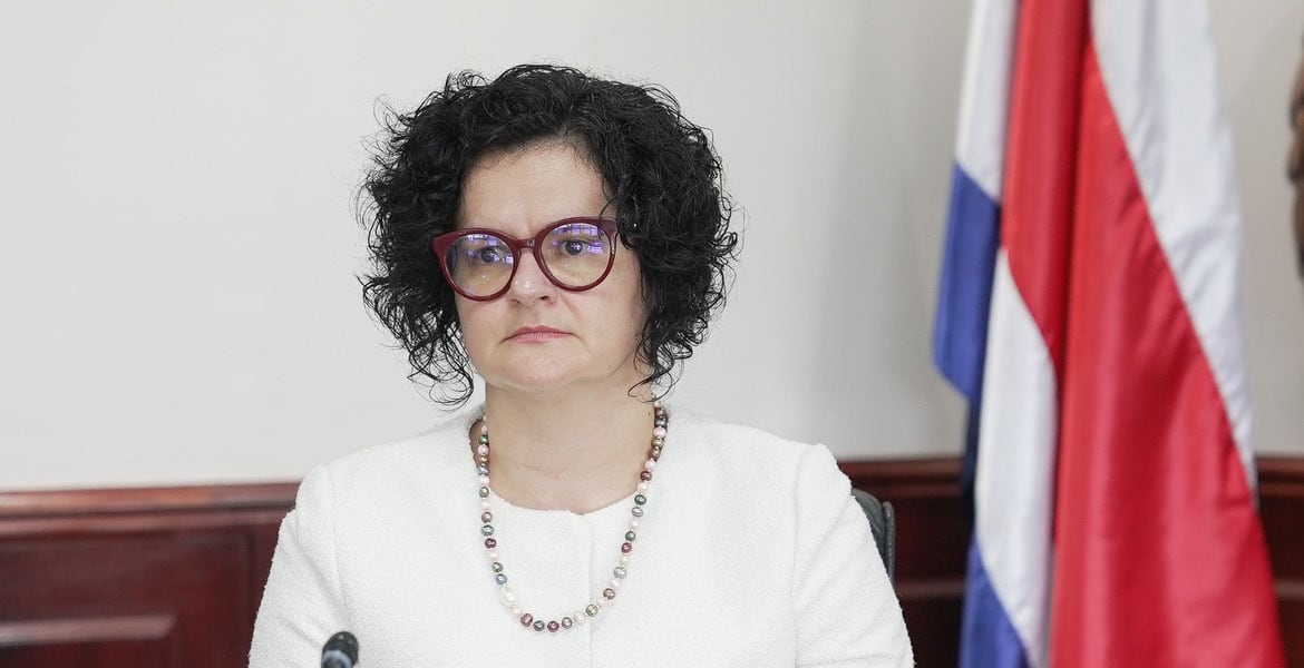 La decana de la Facultad de Derecho Marcela Moreno, fue reelecta en agosto del 2025.