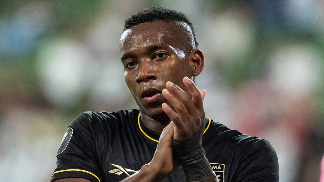 El delantero Tomás Rodríguez viajó a Costa Rica este miércoles, para unirse al Deportivo Saprissa.