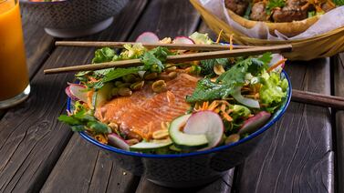 Descubriendo el encanto de Café Rojo: donde las historias y los sabores se entrelazan
