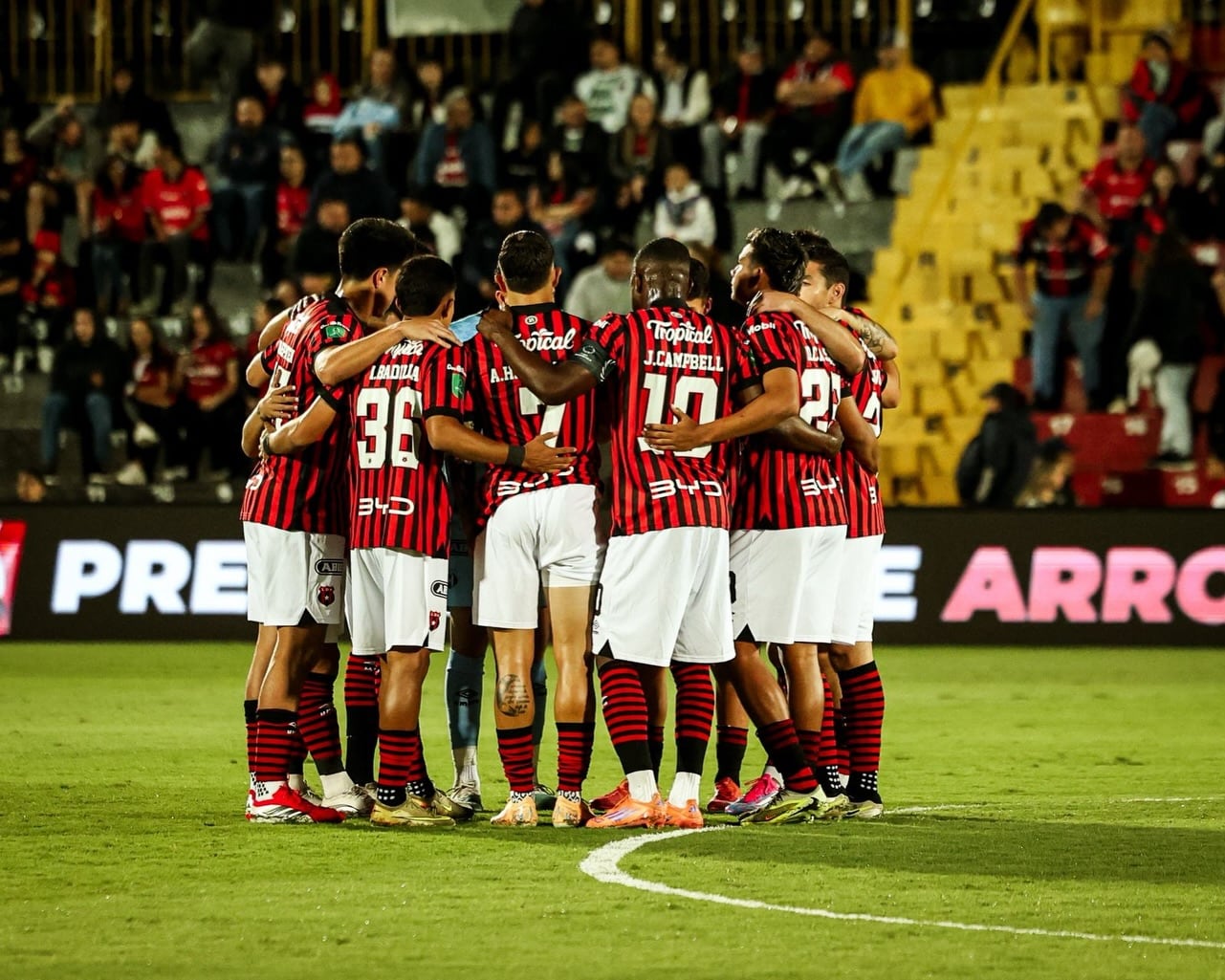 Liga Deportiva Alajuelense se alista para visitar a Saprissa el sábado 21 de febrero.