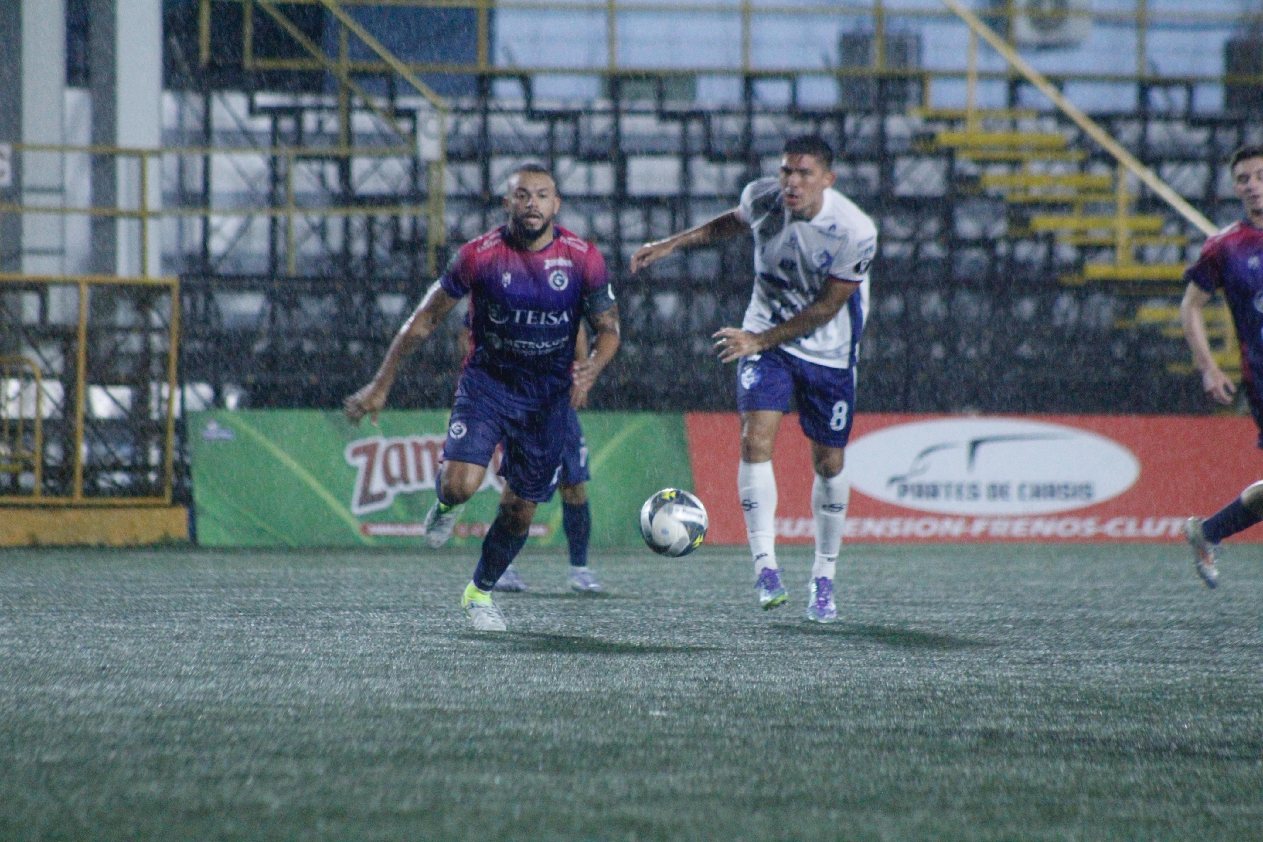 Guadalupe vs Cartaginés, estadio Coyella Fonseca