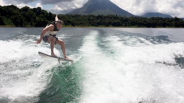 El nuevo deporte que puede practicar en el lago Arenal
