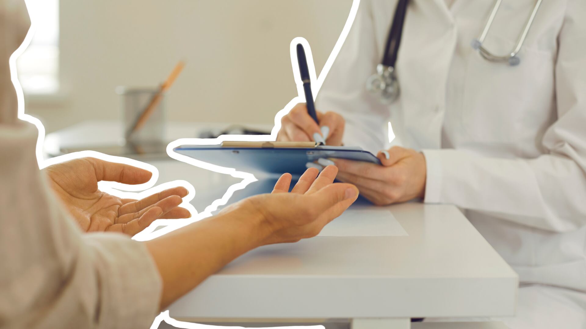 La frecuencia de los chequeos médicos depende de la edad, los antecedentes familiares y los hábitos de cada persona, sin embargo, es necesario realizarse mínimo uno por año.