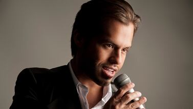 Cantante Víctor Díaz comienza hoy una gira centroamericana para promocionar su música