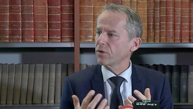 Caso de 89 violaciones a menores alrededor del mundo estremece a Francia: Así lo descubrió el sobrino del sospechoso