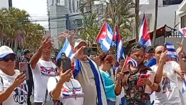 Cubanos se movilizaron en San José en apoyo a ruptura de relaciones entre Costa Rica y la isla