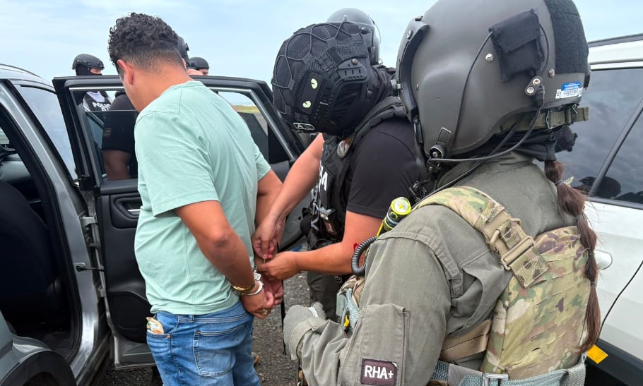 Rojas tenía una orden de captura activa desde noviembre del 2025 y es requerido por el Tribunal de Distrito de los Estados Unidos para el Distrito Este de Texas.