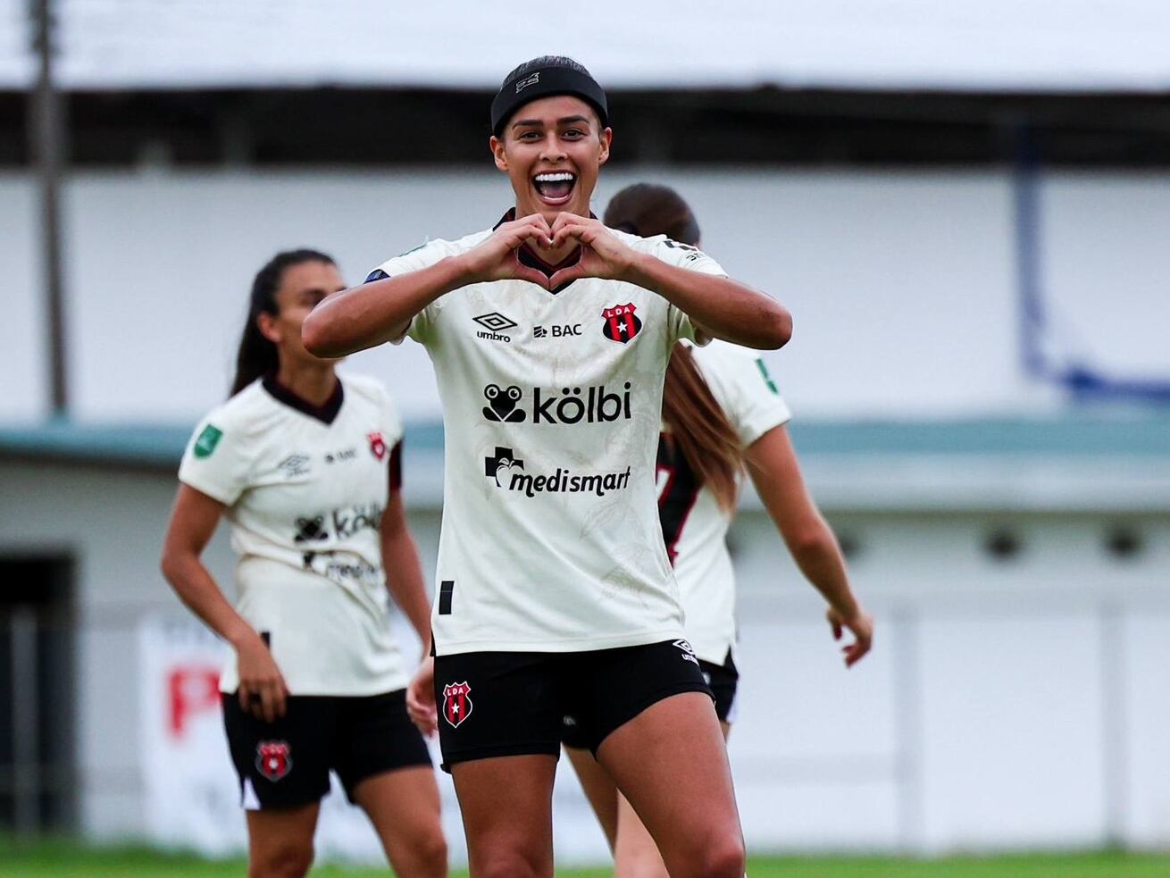 Paula Coto marcó el segundo gol de Alajuelense ante Pococí, las otras anotadoras fueron: María Paula Arce y Yeslim Alvarado.