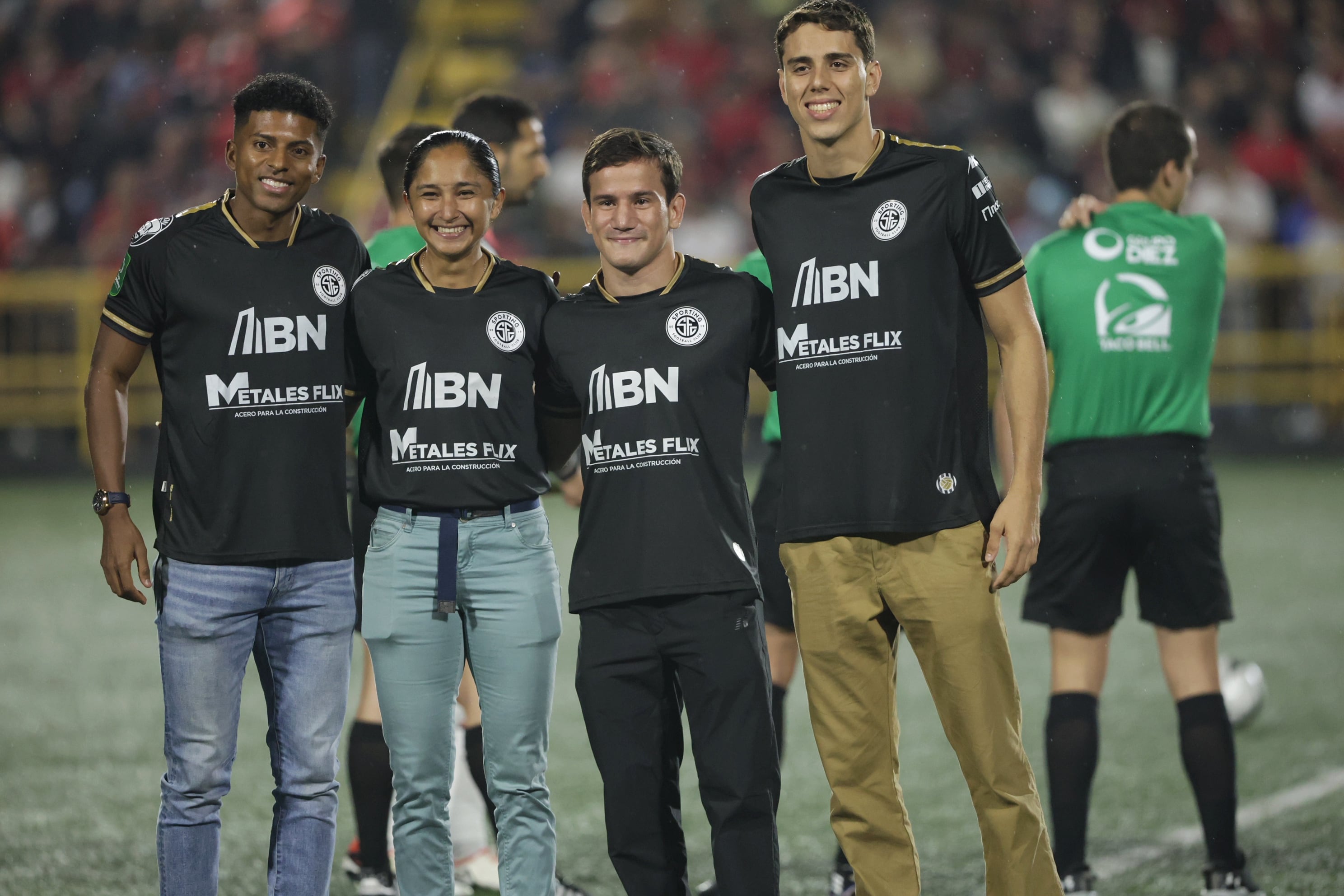 19/09/2024/ Juego entre Sporting FC. Vs Liga Deportiva Alajuelense en el estadio Ernesto Rohrmoser / Foto John Durán