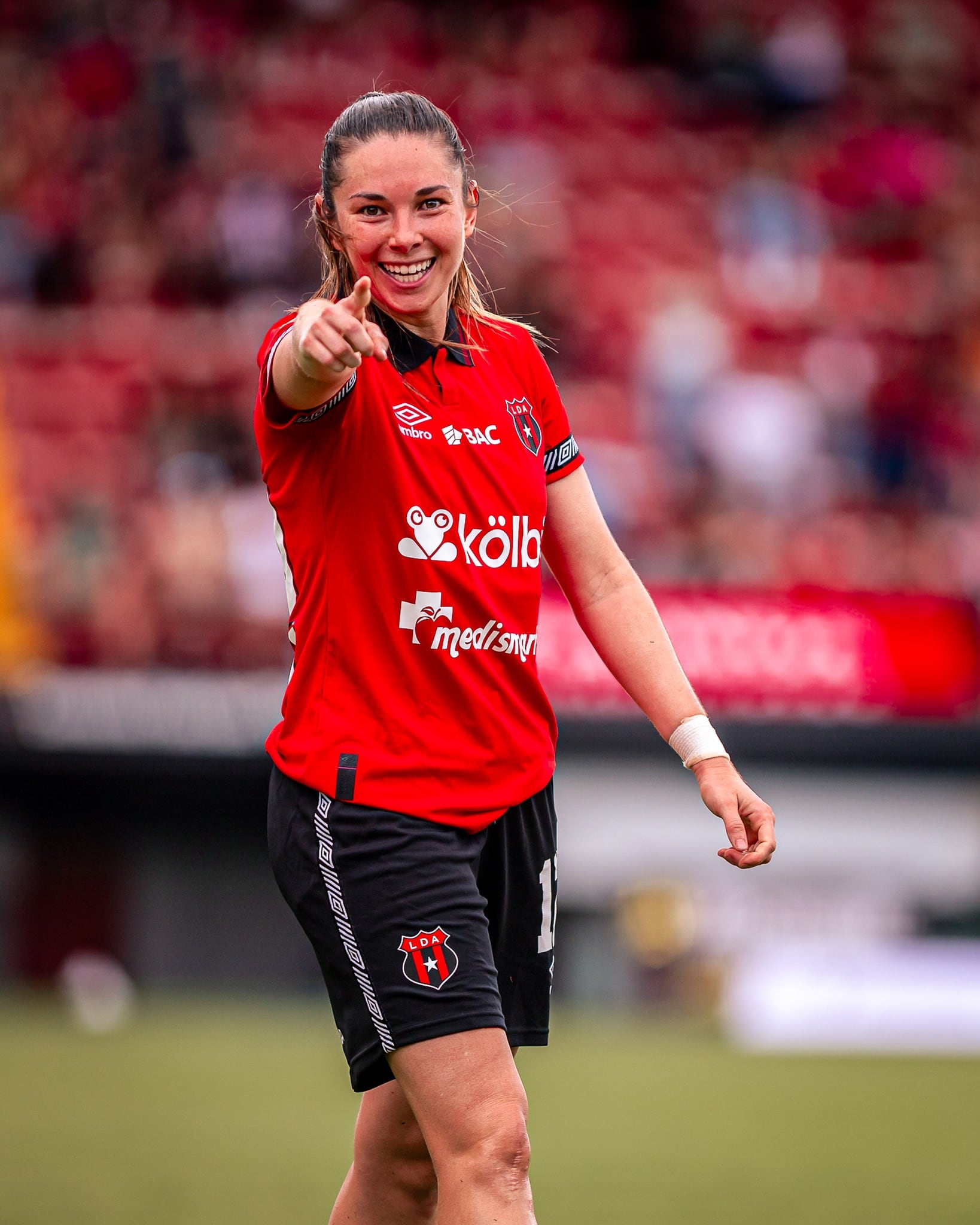 Katherine Arroyo se siente fuerte de mente para afrontar la lesión que sufrió en el partido entre Moravia y Liga Deportiva Alajuelense.