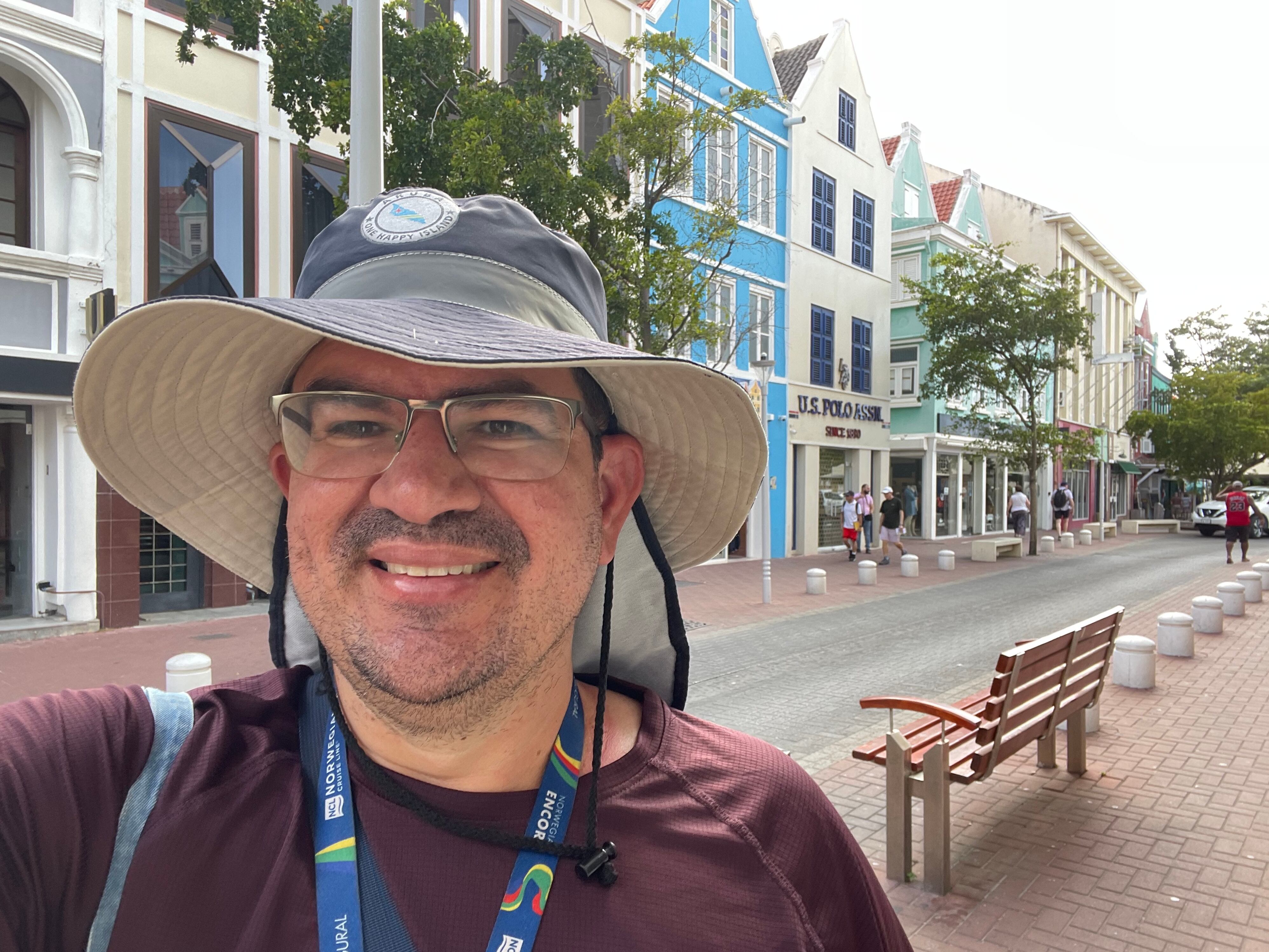 Una caminata por Willemstad, Curazao, es muy agradable.