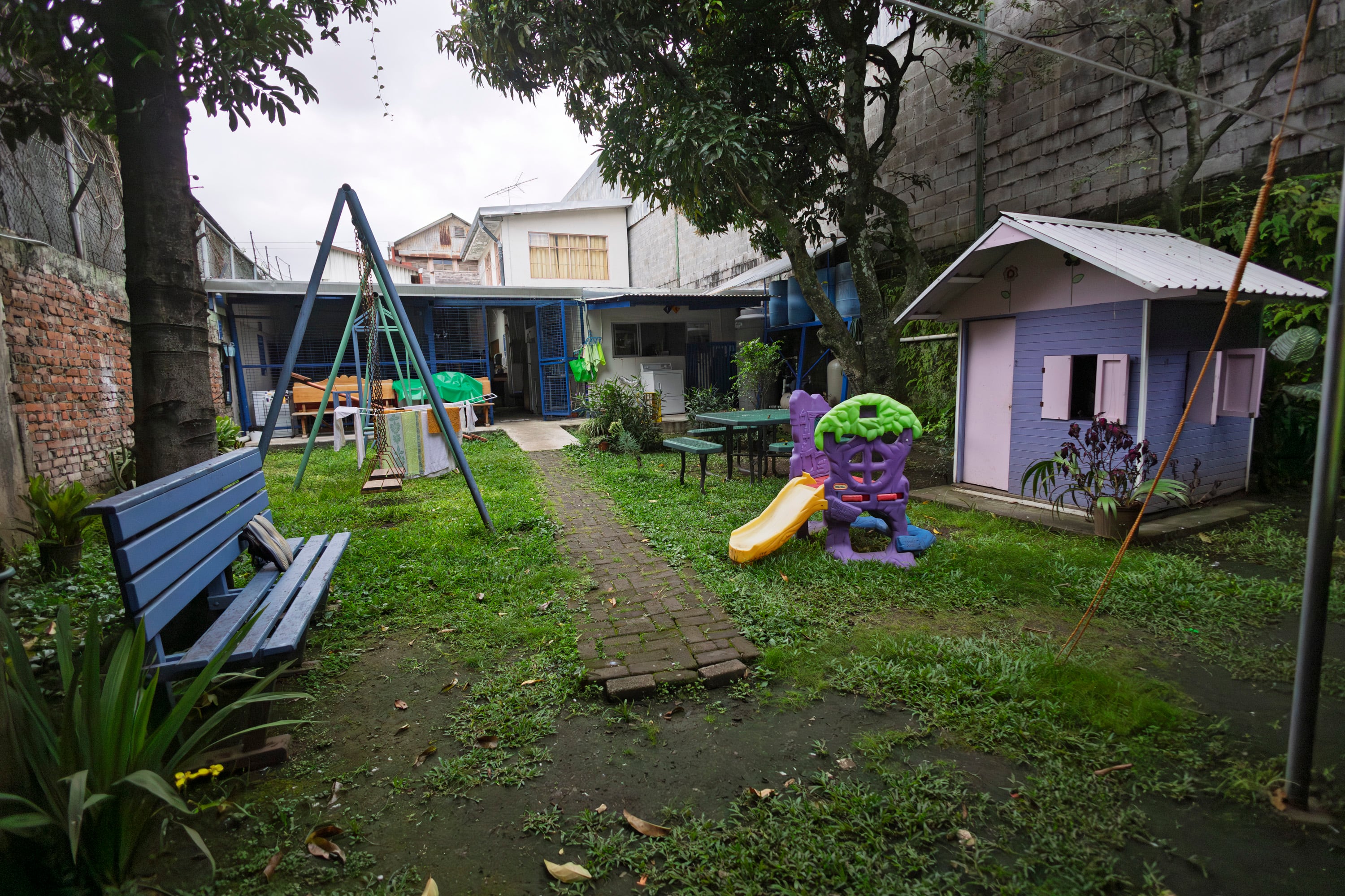 12/11/2025, San José, Carmen Central, recorrido por La Posada del Alivio, el albergue que brinda posada a los pacientes de zonas alejadas que tienen citas o los pacientes están internados en el Hospital de Niños.