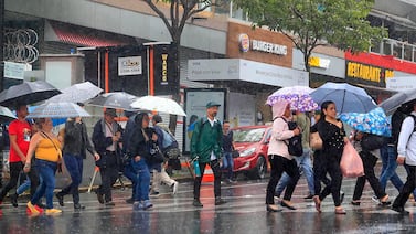 Onda tropical N.° 11 activará fuertes lluvias y tormentas en gran parte del país este lunes