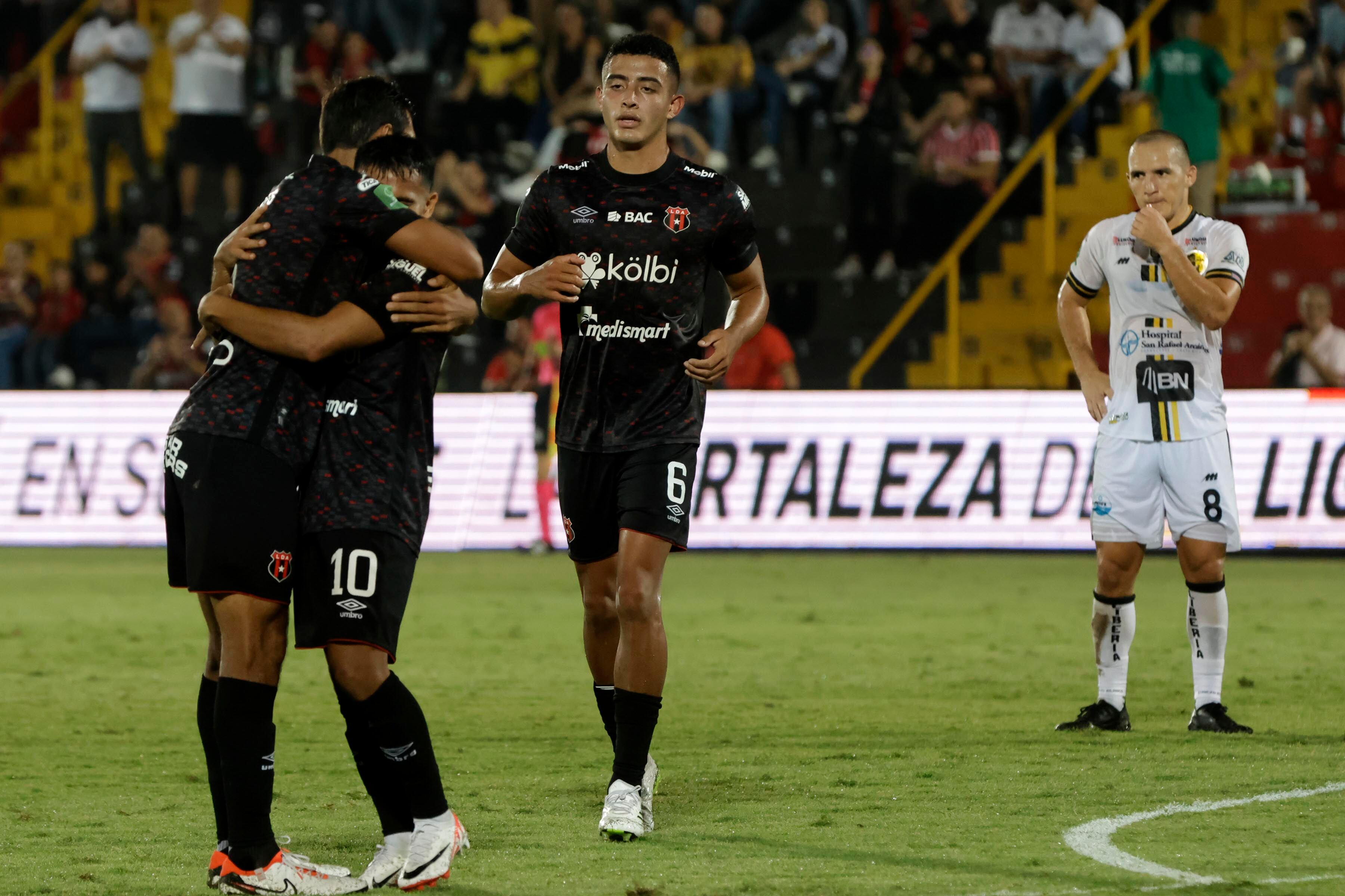 Liga vs Liberia - Torneo de Copa