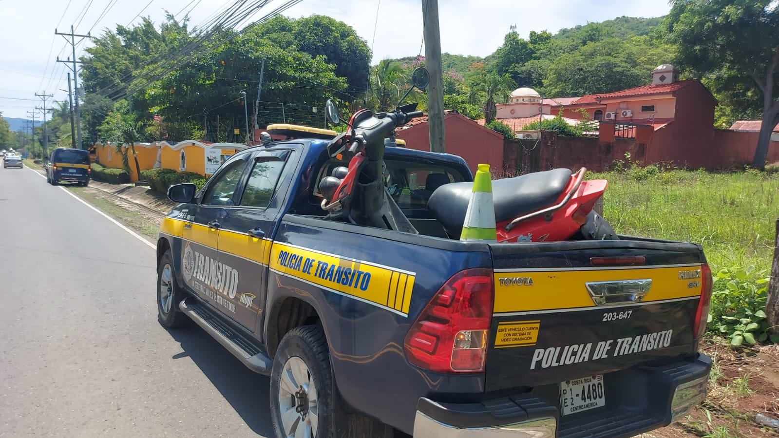 Más de nueve de cada diez vehículos decomisados en carretera fueron motocicletas. Además, se retiraron 18.252 juegos de placas en todo el país.