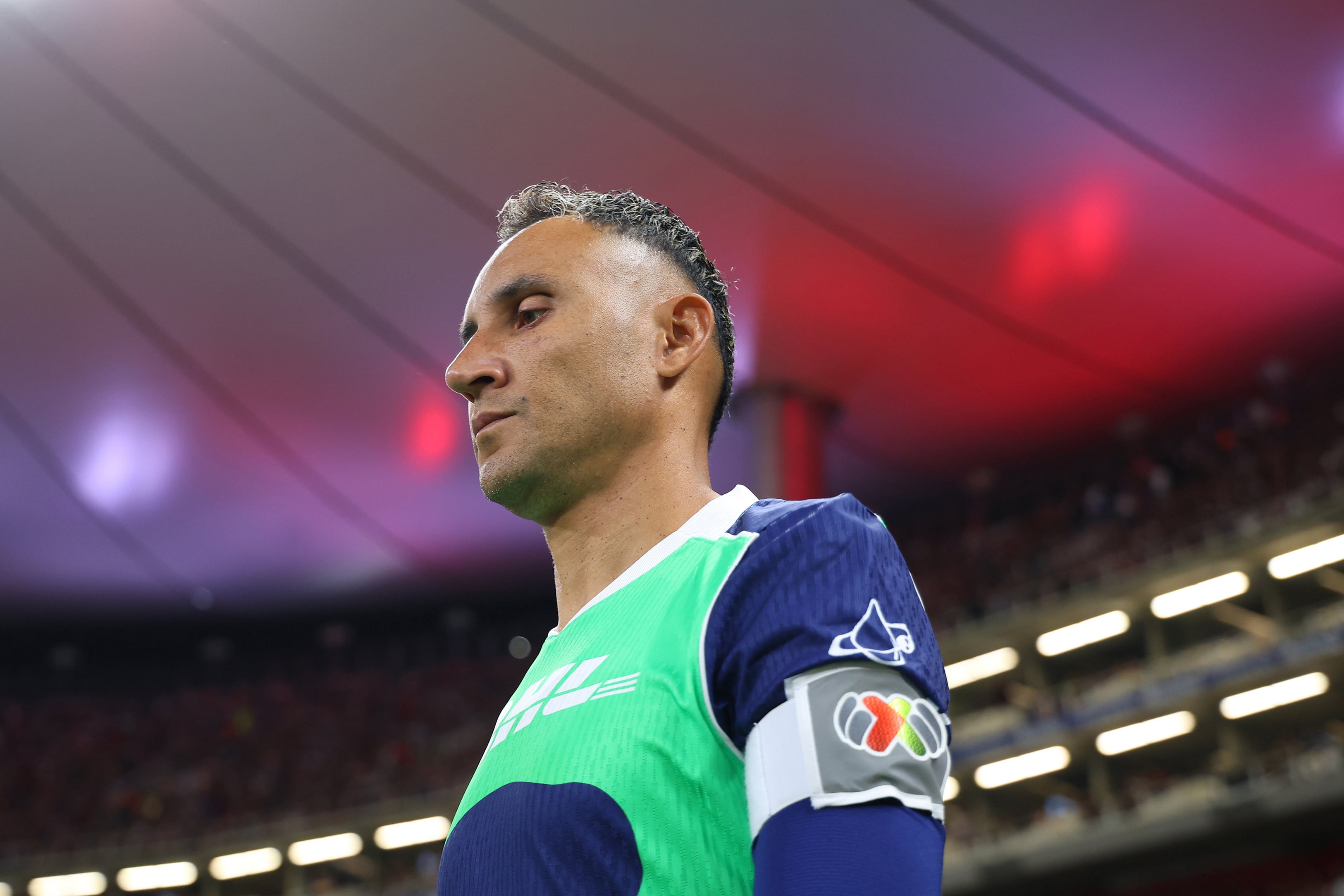 Keylor Navas en el juego contra Chivas, el arquero en este partido fue clave para Pumas.