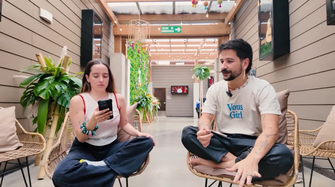 Camilo y Evaluna publicaron un video grabado en Costa Rica, en el que conversaron sobre maternidad, recuerdos de infancia y su experiencia en giras.