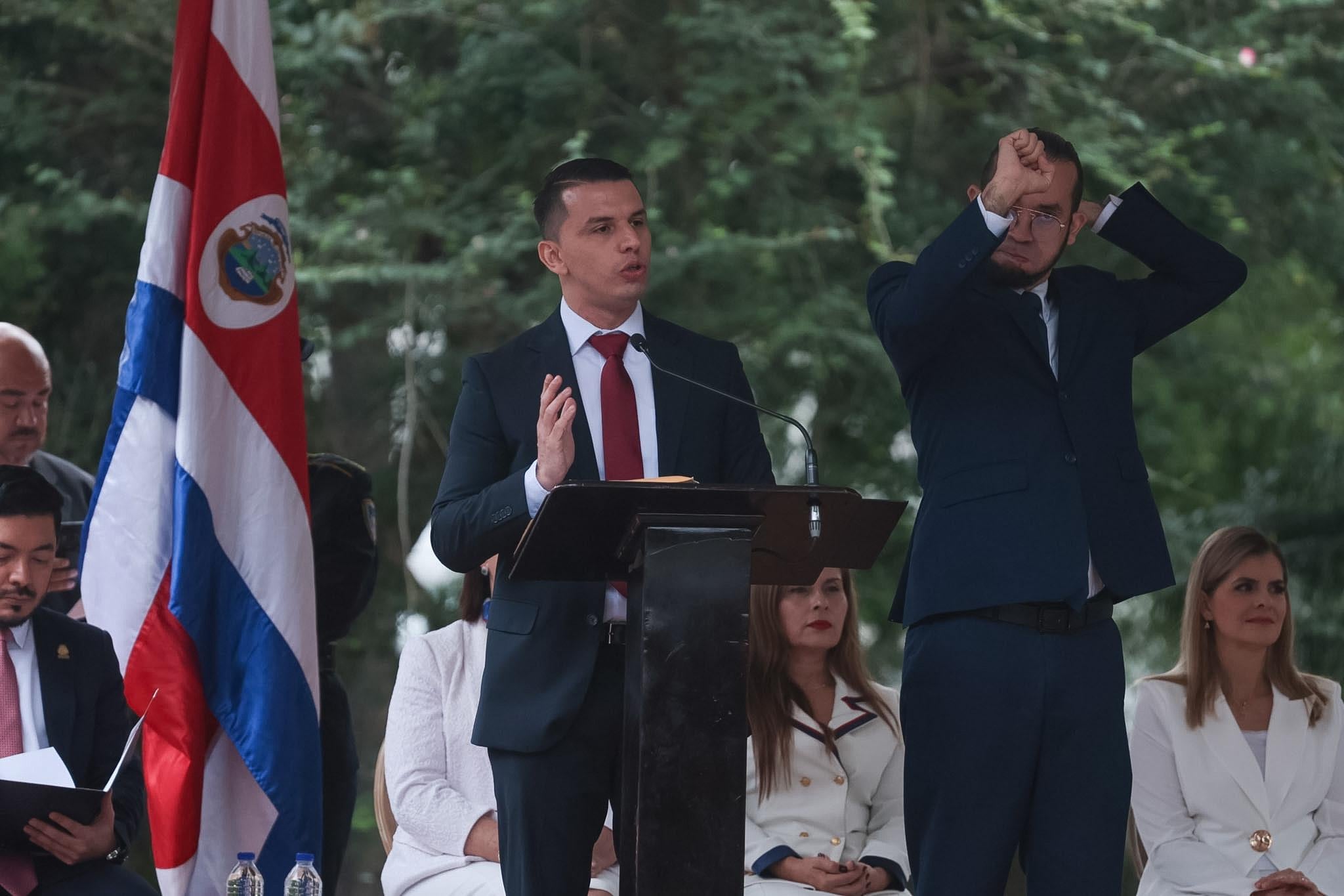Diego Miranda, alcalde de San José, volvió a emplazar a la mandataria Laura Fernández y ofrecerle el trabajo conjunto para resolver problemas sociales.