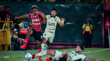 ¡Golazo! Creichel Pérez desata la locura en el Morera Soto (video)