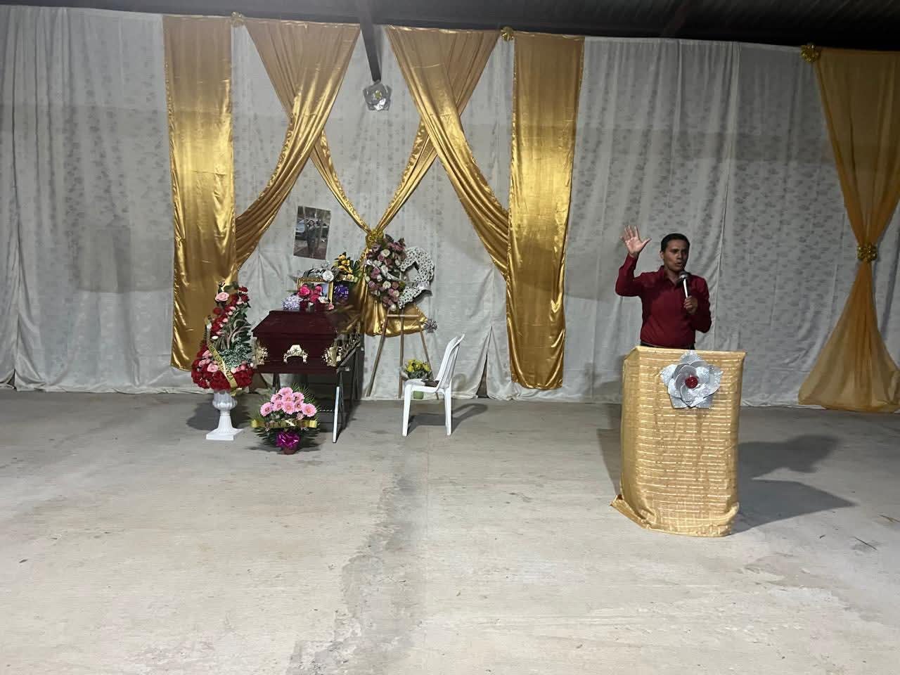 En la noche se celebró un culto evangélico en San Juan de Río Coco, donde era originaria Juneiysis Merlo.