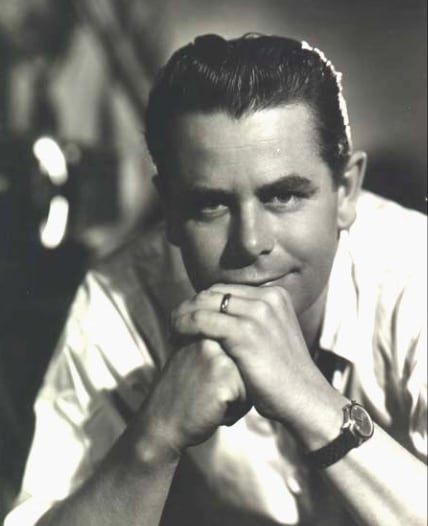 Glenn Ford nació en Canadá en 1916. Participó en 'Superman' cuando tenía 62 años.