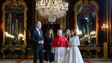 Papa León XIV pide acabar con las ‘narrativas polarizantes’; comienza su gira en España