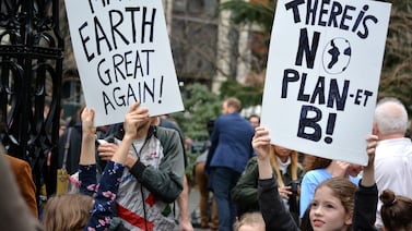 Editorial: Estados Unidos pisa el acelerador… hacia atrás