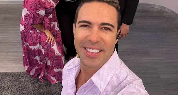 Ítalo Marenco, Maricris Rodríguez, Charlyn López, Rafa Pérez, presentadores de Giros de Repretel