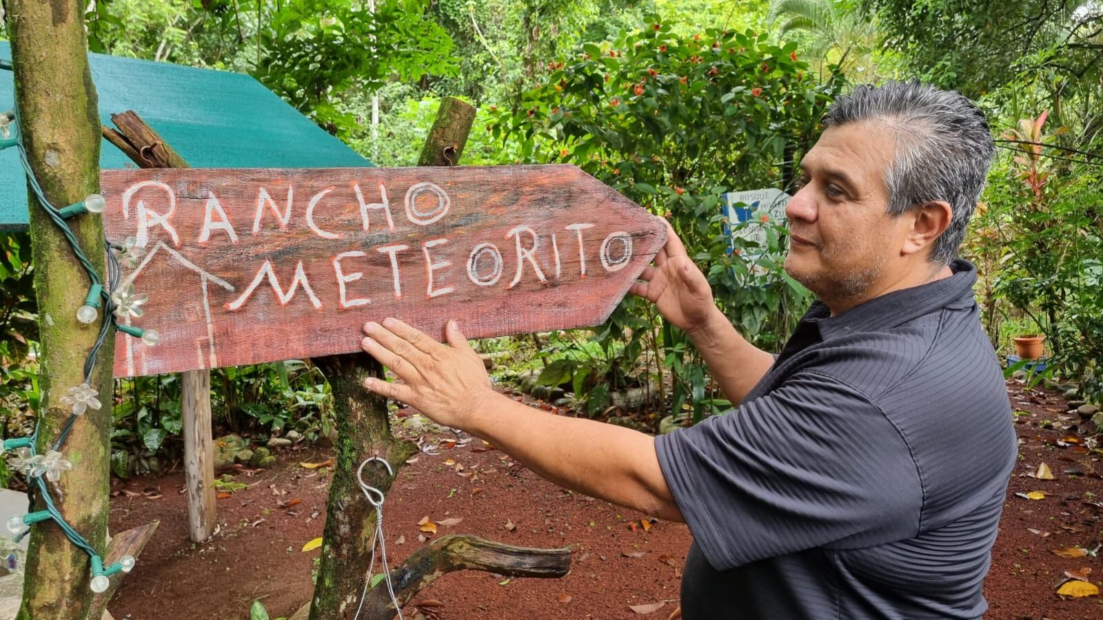 Coleccionista de meteoritos dijo que Costa Rica es la piedra más linda que ha encontrado y se vendrá a vivir acá