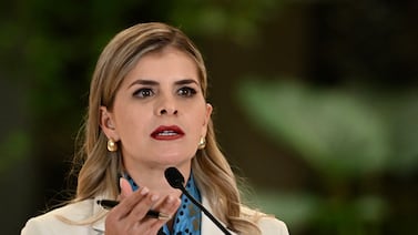Laura Fernández anuncia que presentará reforma a la Ley de Usura